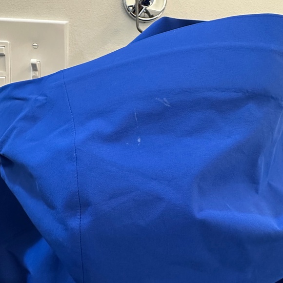 2022 Women’s Arc’teryx Beta AR Jacket (Vitality Blue) - Picture 4 of 6